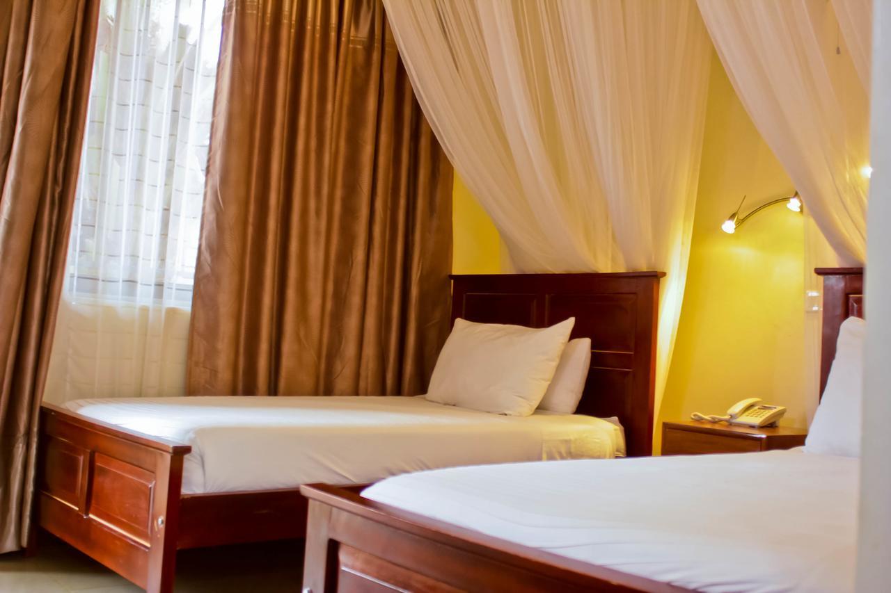 Al-Nisaa Hotel And Spa Jinja Exterior photo